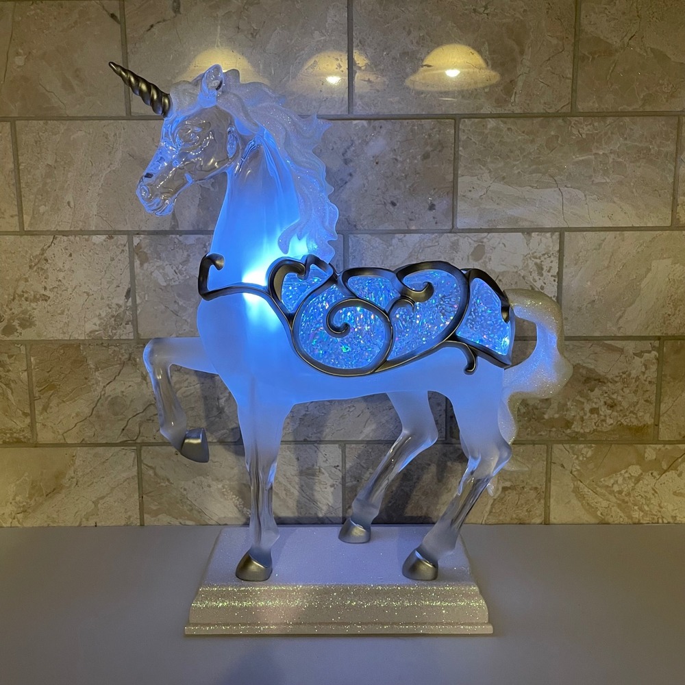 Cracker Barrel Light Up LED Unicorn Figurine Frosted Acrylic Snow Globe Glitter - Picture 2 of 7